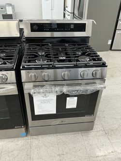 LG LRGN6325X 6.3 cu. ft. Smart Gas Range with Air Fry