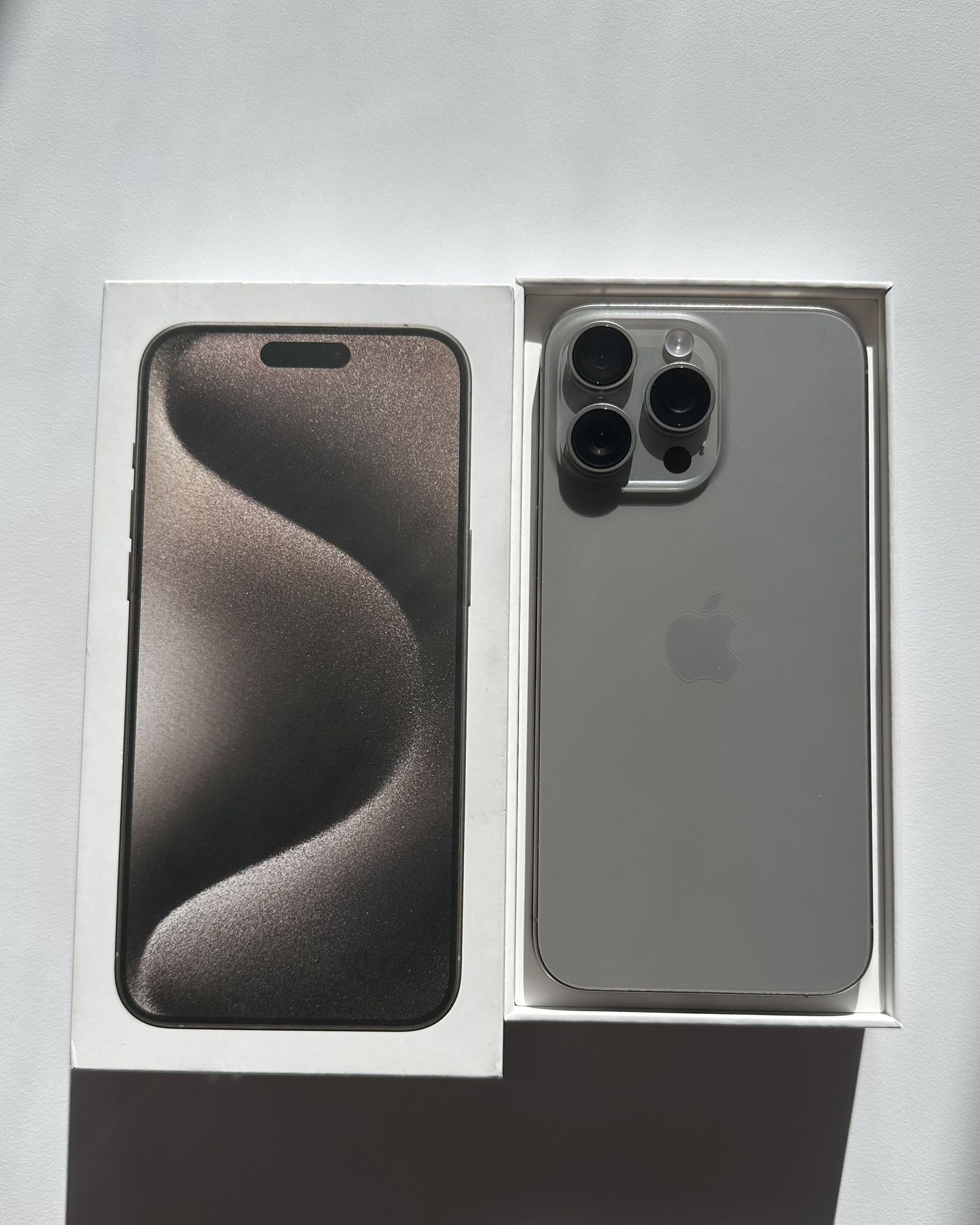 Verizon 15 Pro Max 128gb Grey