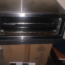 Combination Air fryer, Convection Oven, Dehydrator, And Toaster Oven