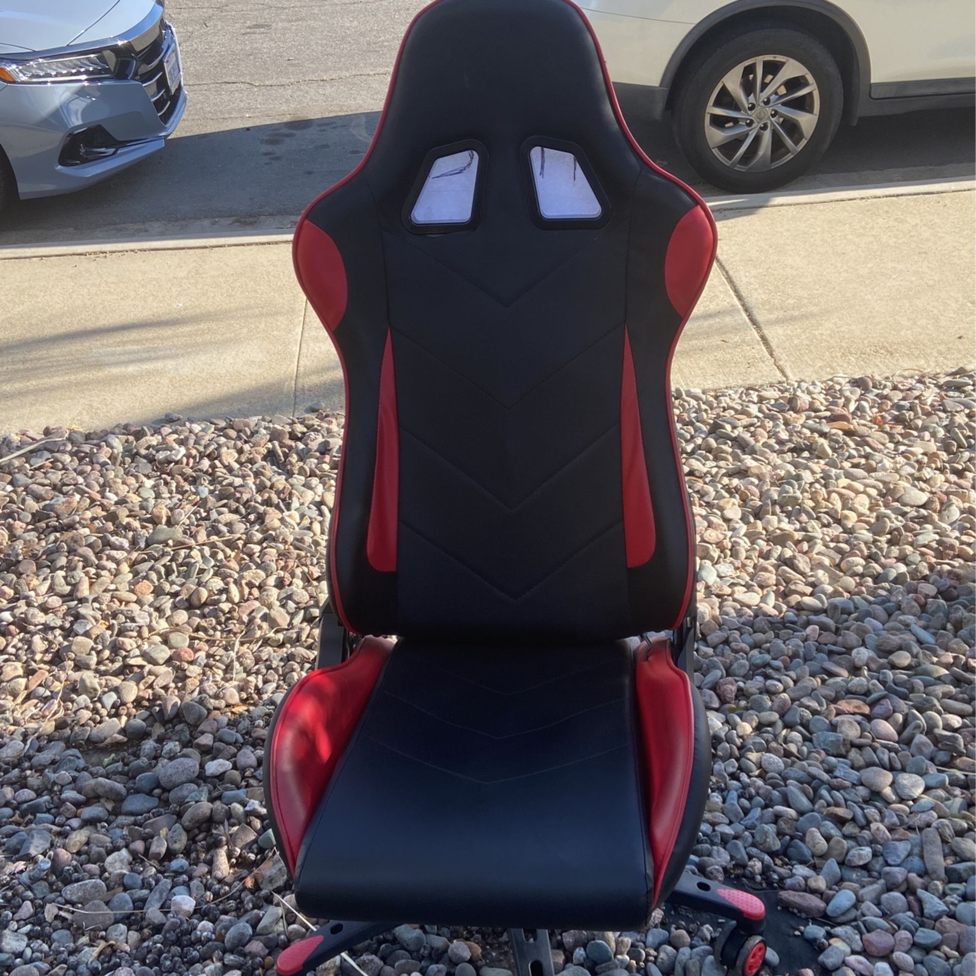 Free Gaming Chair for Sale in Escondido, CA OfferUp