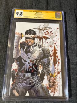 Comic- Punisher 1 CGC 9.8 signed by Tyler Kirkham Virgin Variant Infinite Order Whatnot