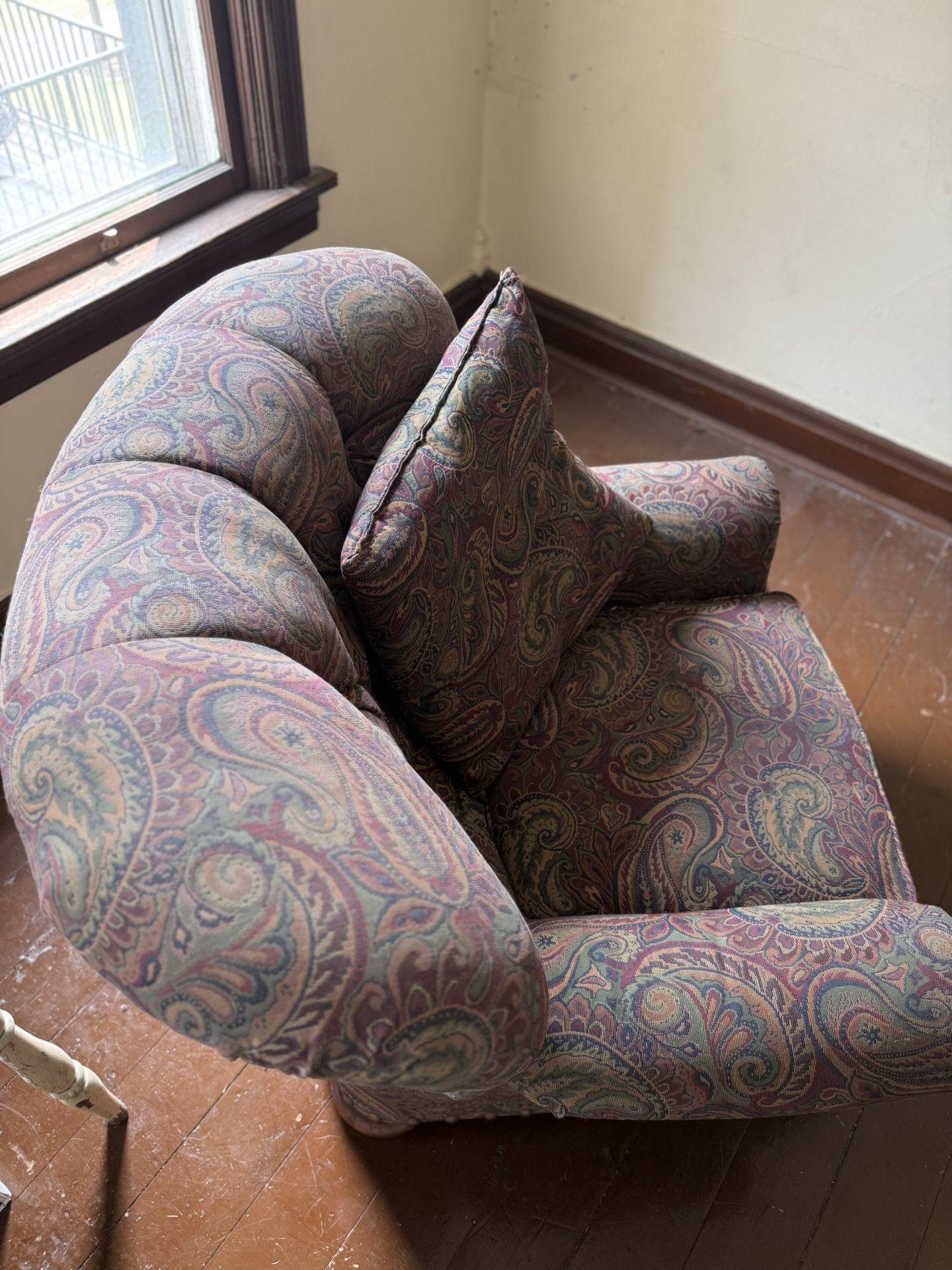 Oversized Comfy Chair