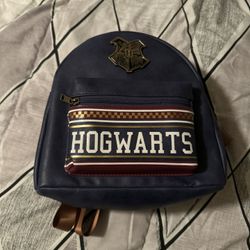 Harry Potter Hogwarts mini backpack