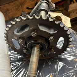Rear Axel, Coupling Rear Sprocket And Bracket 2006 Kawasaki ZZR(contact info removed)3.1213