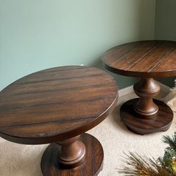 2 Wooden End Tables