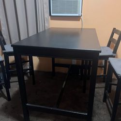 Dining Table Set
