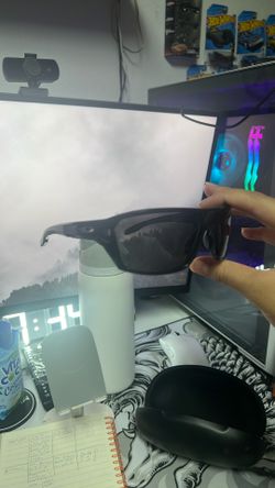 Oakley Sun Glasses