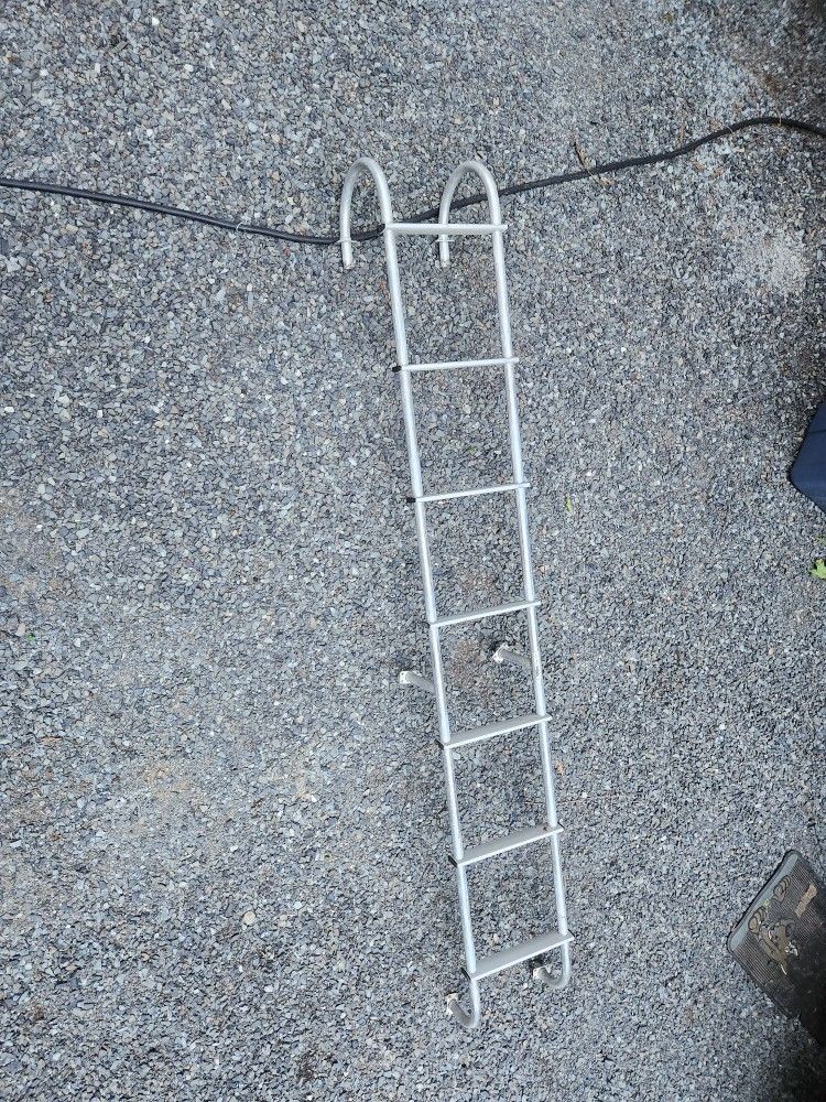 Rv Roof Access Ladder