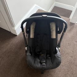 Doona Convertible Car Seat Stroller 
