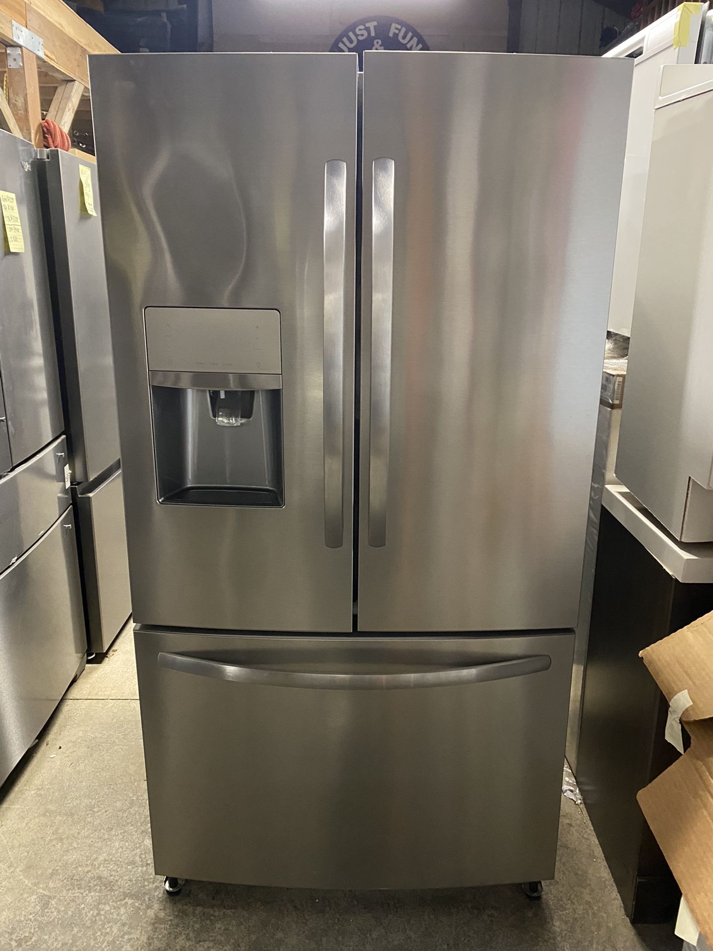 Refrigerator