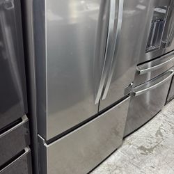 Whirlpool Full Size Fridge
