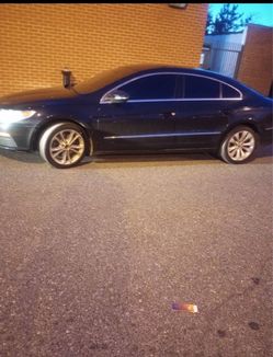 2011  Volkswagen CC $1700
