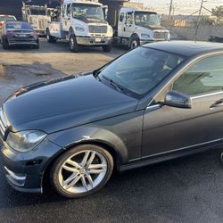 Mercedes Benz 2012 