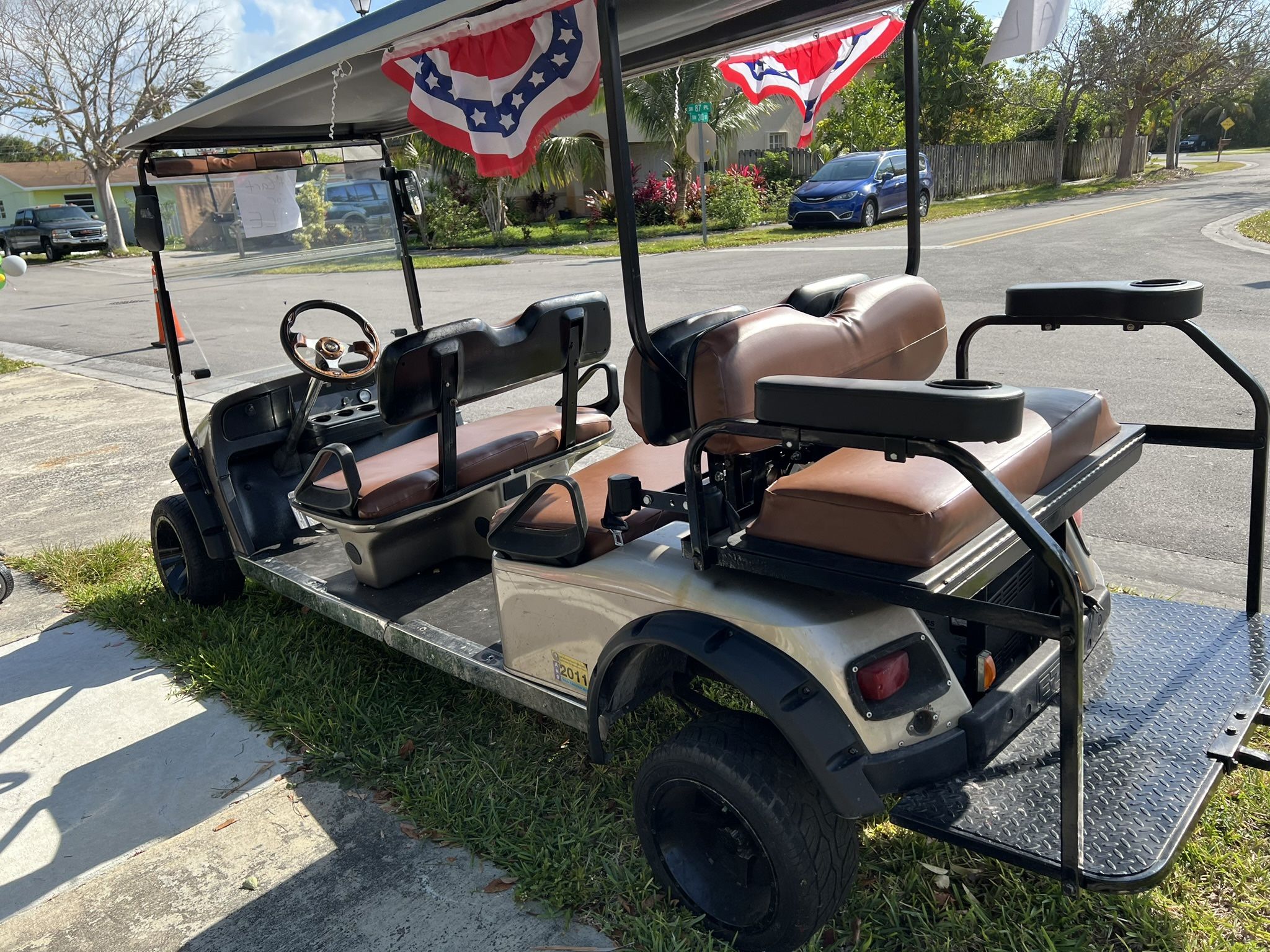 EZ GO GOLF CART 2010 Electric 48 Volt