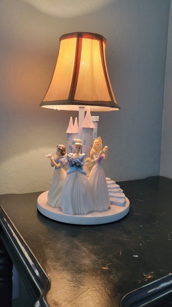 Hampton Bay Disney Princess Lamp 2003