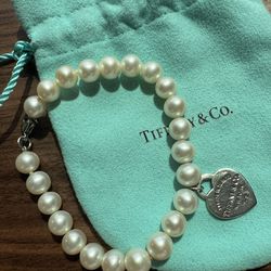 Tiffany Freshwater Pearl Bracelet