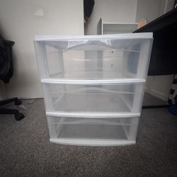 Plastic Dresser - 3 Drawers