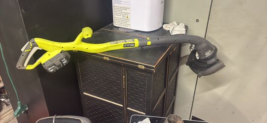 Ryobi cordless string trimmer