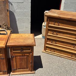 Dresser Set