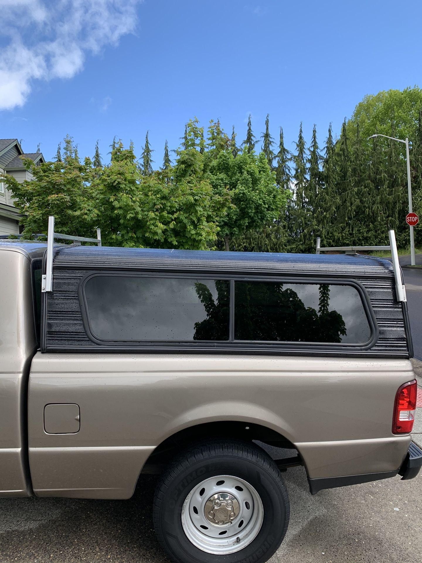 Canopy with rack/ 06 Ranger
