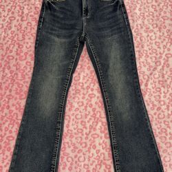 Cow Girl Styled Flare Jeans