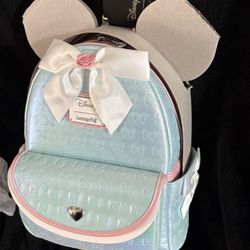 DISNEY Loungefly Minnie Ruffled Ears EXCLUSIVE! Matching Wallet In Profile (Price Is Firm) NWT