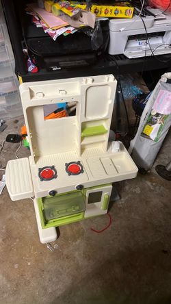 Child kitchen set