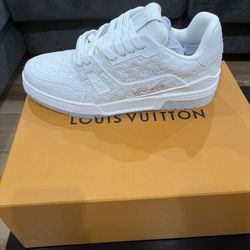 Louis Vuitton trainers 