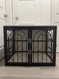 Heavy duty dog crate