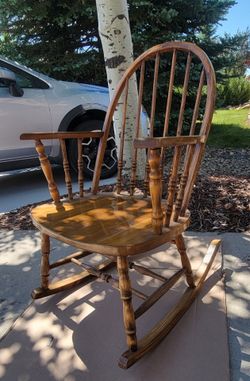 Vintage 1970 Rocking Chair – Maple-ish, Memory-Rich, and Kid-Tested