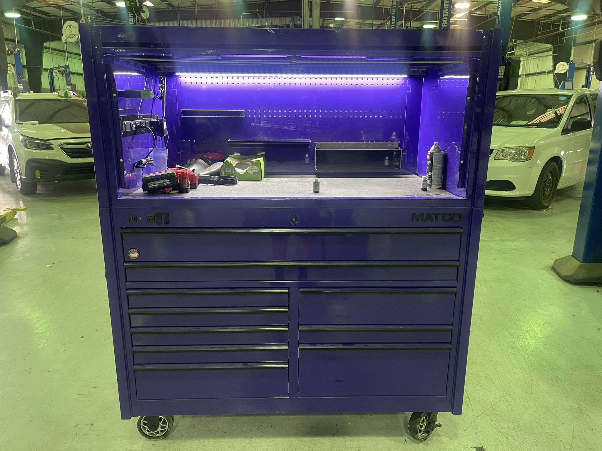 Matco Tool Box 4s With Tools 