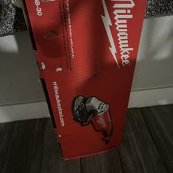 New In Box Milwaukee 