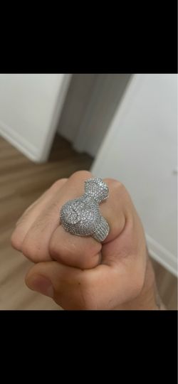 S925 vvs Moissanite Ring size 9