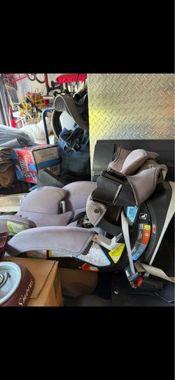 Graco Cart Seat Rear/ forward facing