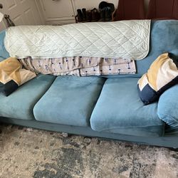 Couch With Foldout Bed