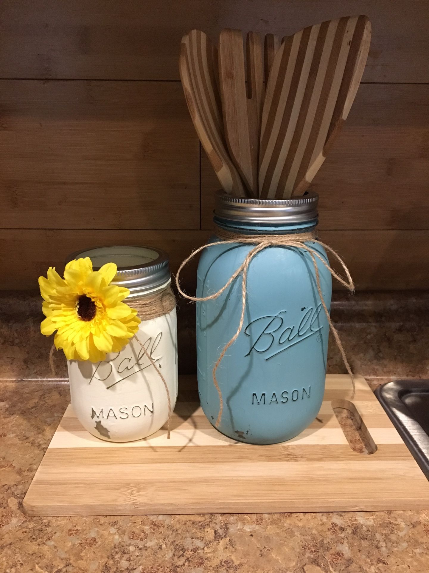 Kitchen mason jars