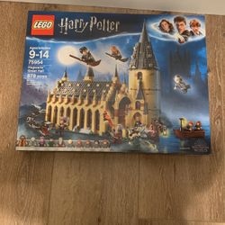 4 Harry Potter Hogwarts Great Hall Lego Set