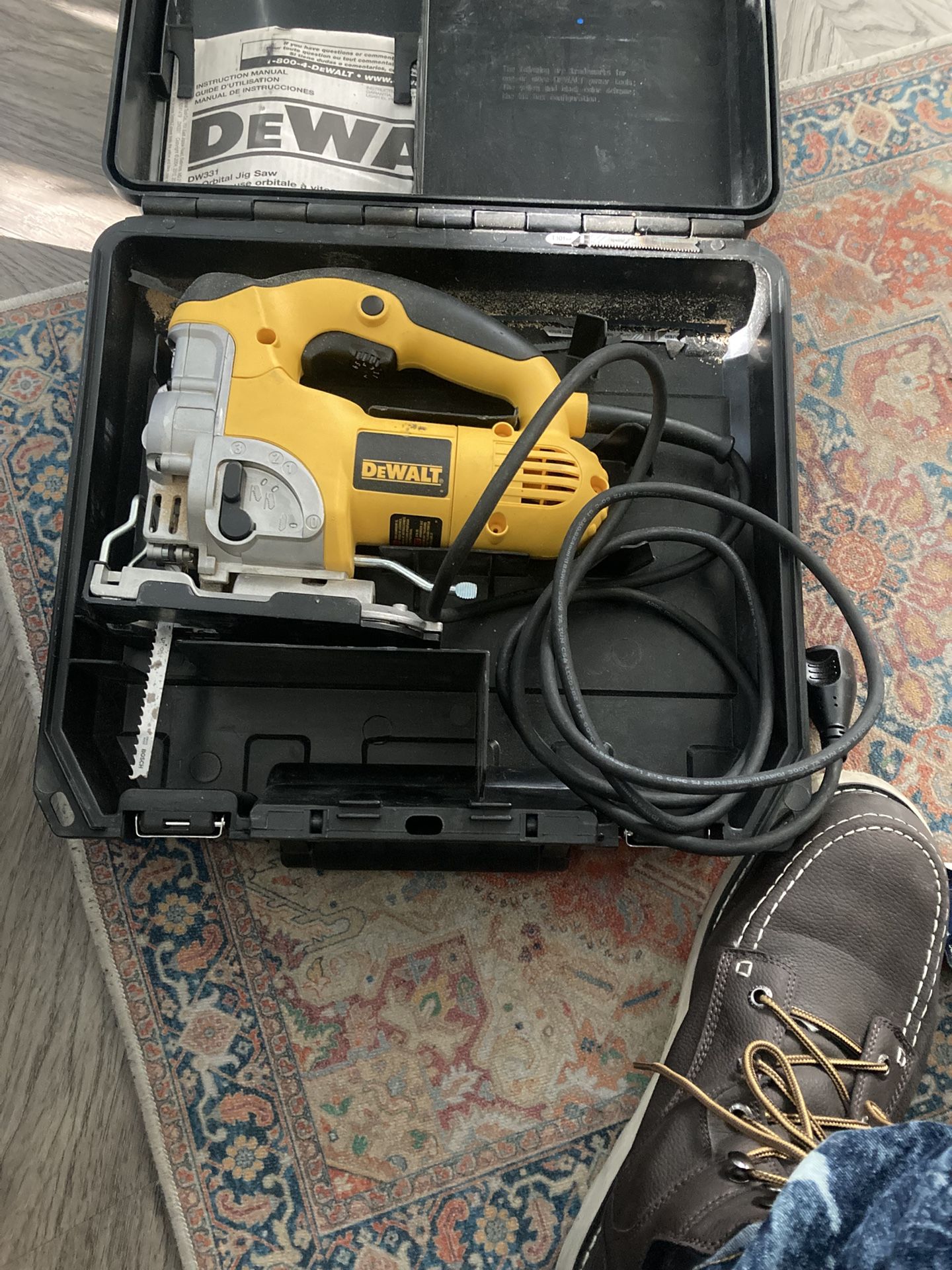 Dewalt Gif Saw Tool