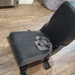 2010 GMC Sierra Console Seat