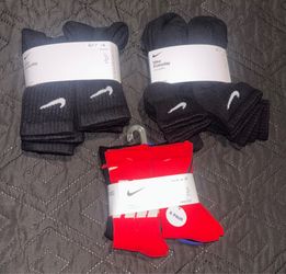 Boys Nike dri-fit socks bundle