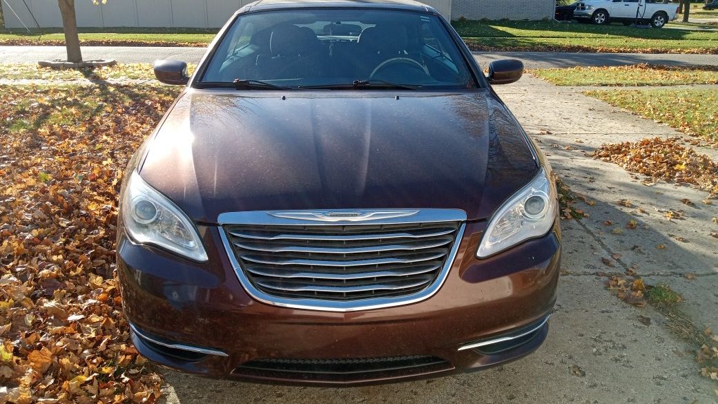 2013 Chrysler 200