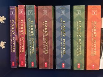 Set of Harry Potter Books 1-7 in good condition reading kids youth