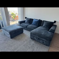 Sectional Couch With Ottomans ( Wide Storage Space )