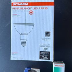 4 Boxes Of Lightbulbs 