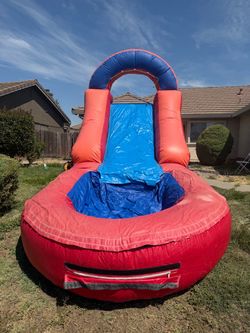 Inflatable Water Slide with Pool