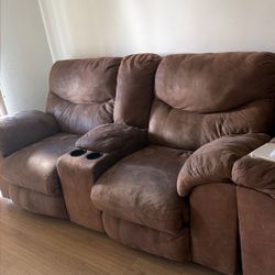 Couch 2 And 3 Seats 