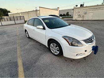 2012 Nissan altima