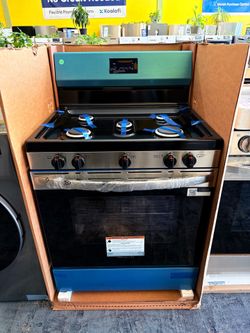Estufa Frigidaire nueva a Pagos flexibles