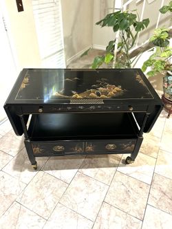 Japanese  Table With Weals And Wings  , 2 Drawers Great Condition For Serious Buyer Pls 