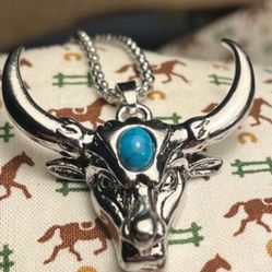 5017-ATT Stainless Steel Bull Head with Turquoise Color Type Setting & 24”Chain